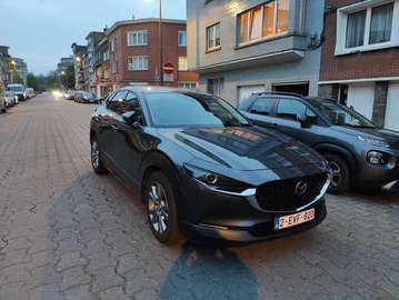 2.0i SKYACTIV-G MHE Skycruise Bose