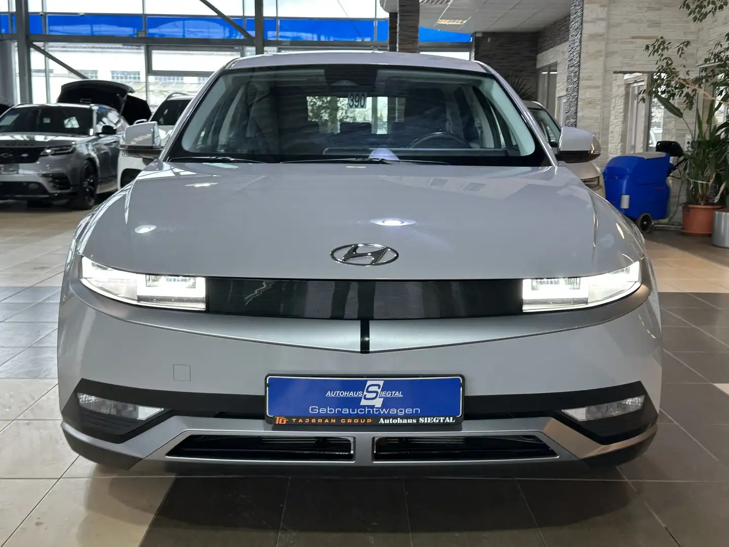 Hyundai IONIQ 5 Pixel-Design*R.Cam*ACC*SHZ*LED*CarPlay* Gris - 2