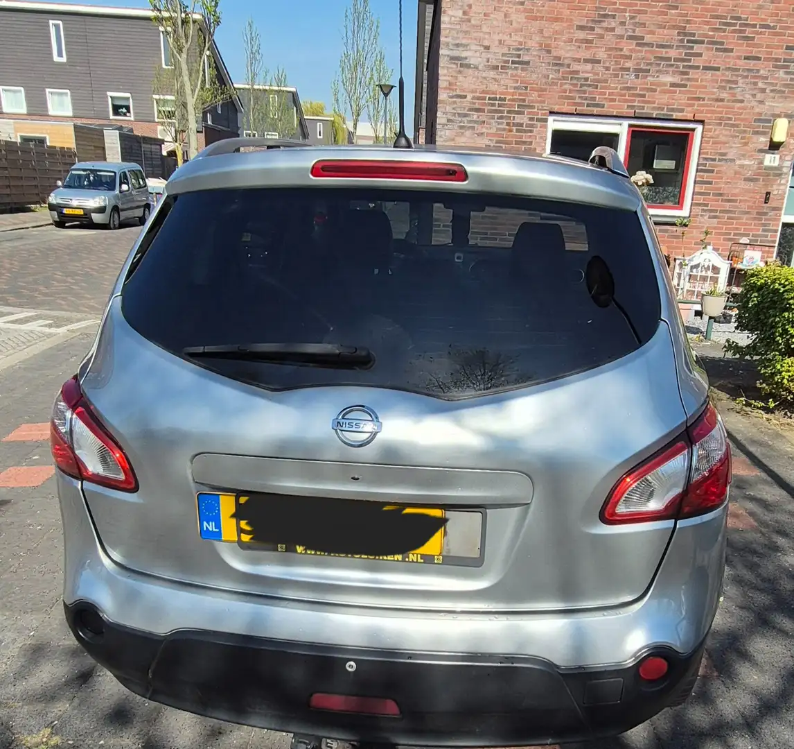 Nissan Qashqai+2 Qashqai+2 2.0 Tekna Plateado - 2