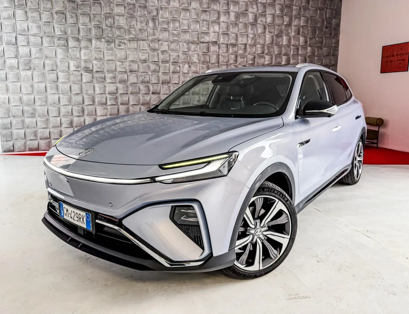 MG Marvel R R Luxury - IVA ESPOSTA Kék - 1