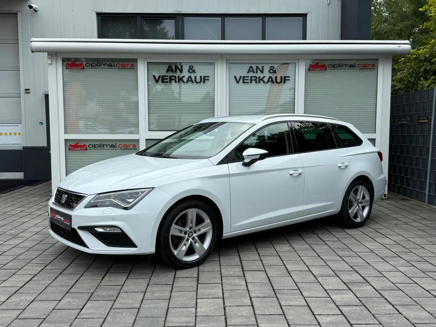 SEAT Leon ST FR 2.0 TDI Black Matt Edition/DSG/LED Weiß - 1