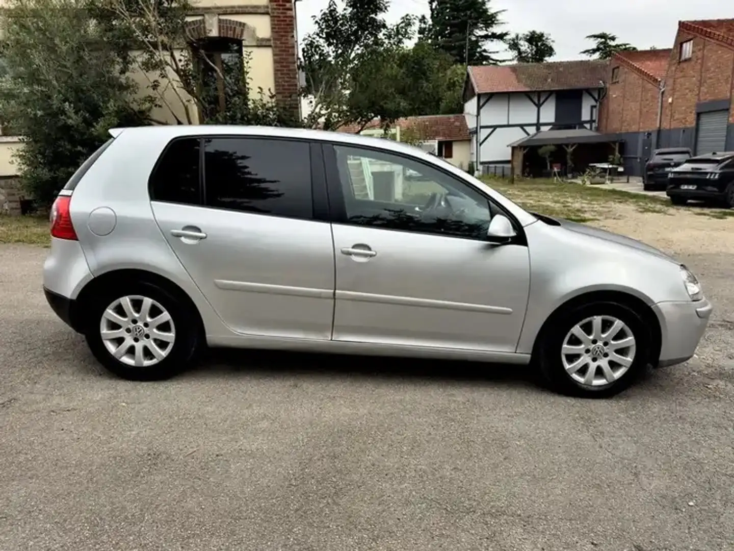 Volkswagen Golf Golf 1.9 TDI 105 FAP Confortline - 2