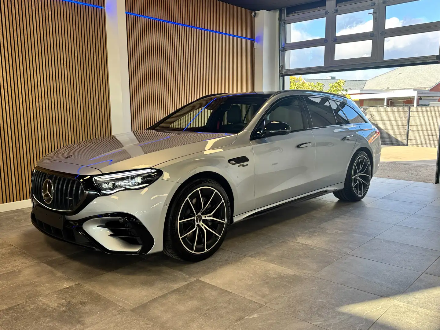 Mercedes-Benz E 53 AMG AMG E 53 T HYBRID 4Matic+ AMG '' 23 CO²!!! Argent - 1