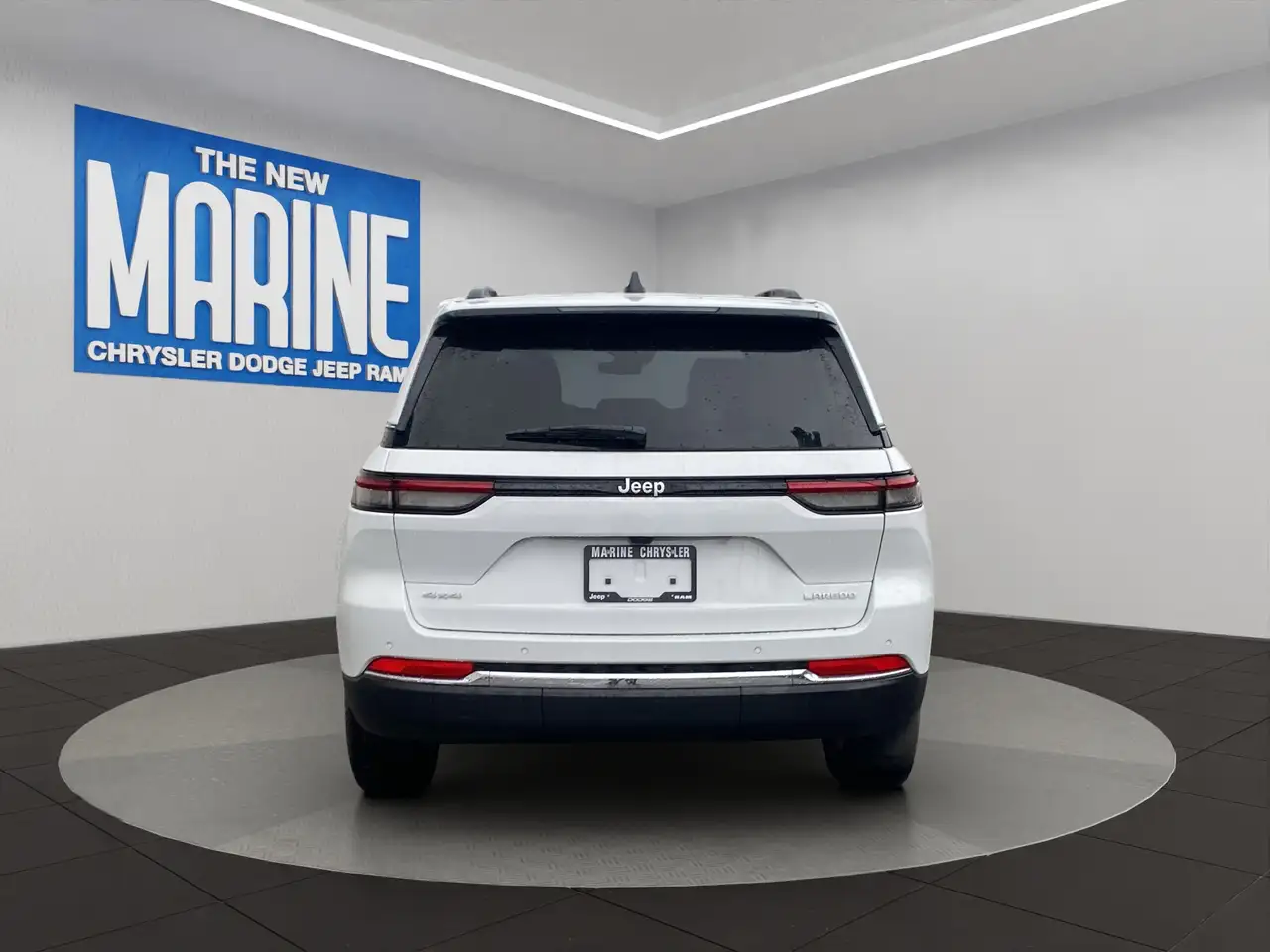 Jeep Grand Cherokee снимка Jeep Grand Cherokee