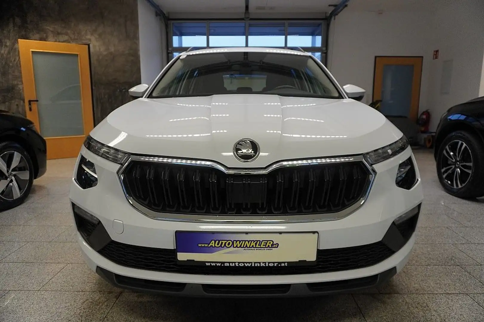 Skoda Kamiq 1,0 TSI Essence  Virtual/Winterpaket/LED Weiß - 2