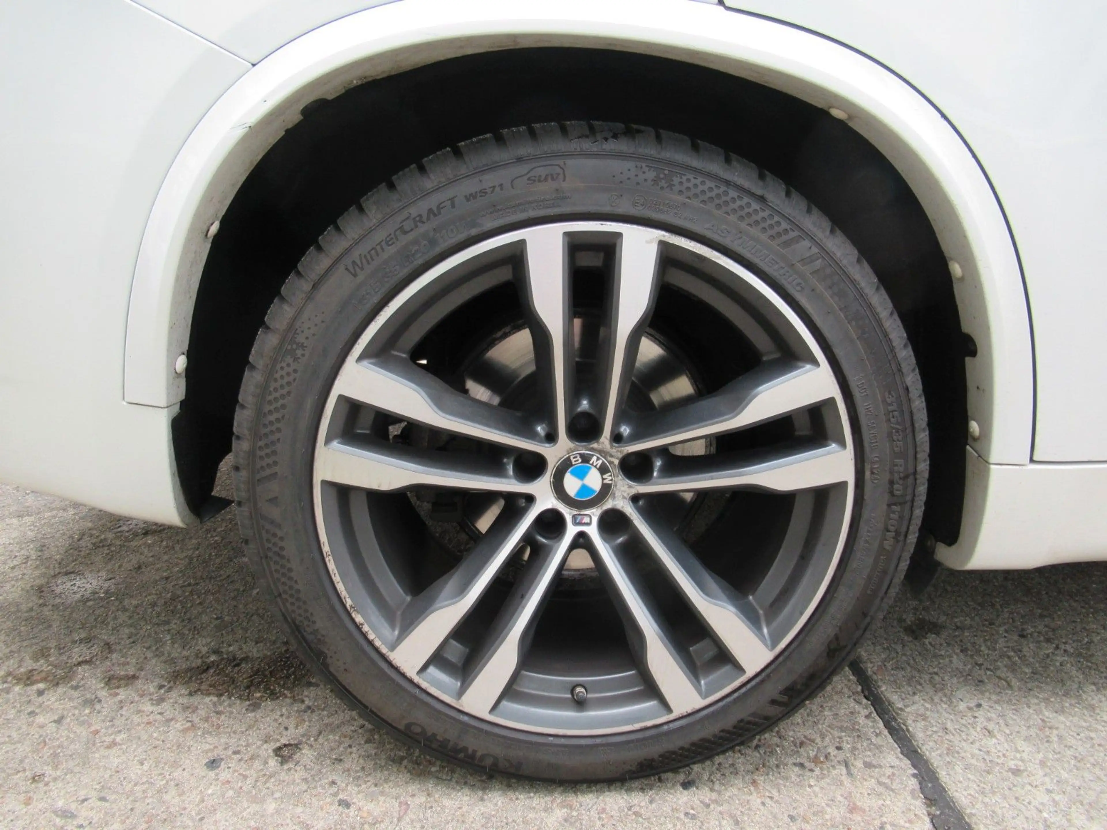 BMW X5 50i M Sport M PAKET*PANO*HEAD UP*AHK*7 SITZER — photo 9