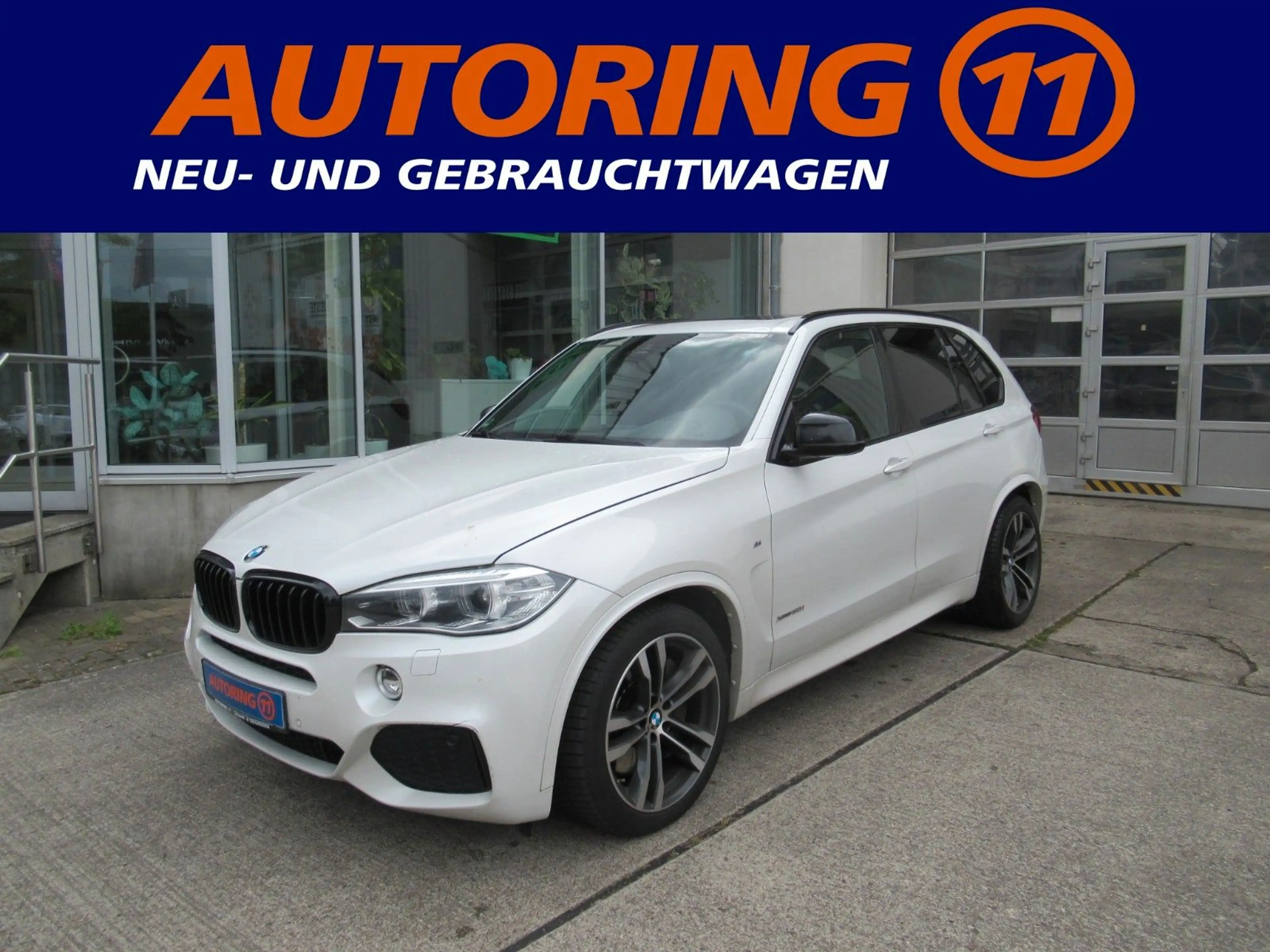 BMW X5 50i M Sport M PAKET*PANO*HEAD UP*AHK*7 SITZER