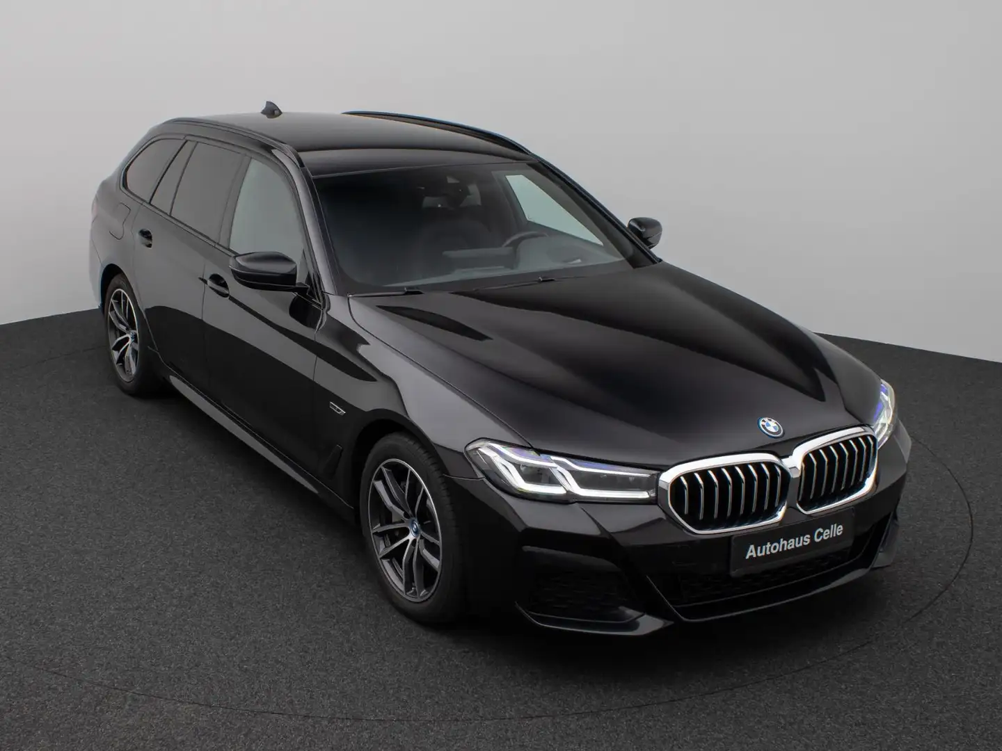 BMW 530 e M Sport Kamera Laser HUD DAB HiFi Komfort Schwarz - 1