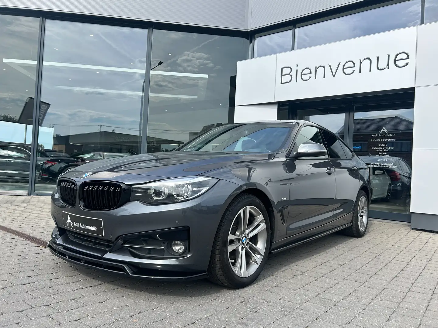 BMW 318 Gran Turismo d*SPORT*SIEGE CHAUFF*1 PROP*GARANTIE* Gris - 1