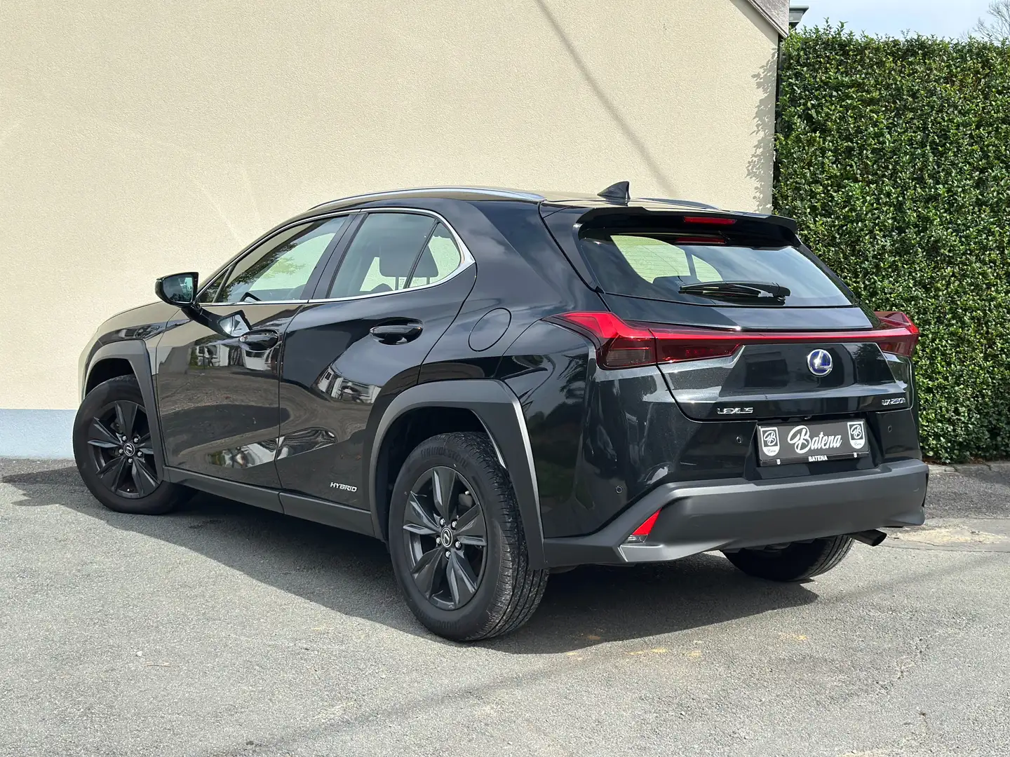Lexus UX 250h Leder Zetelverwarming Camera Adaptive Cruise Zwart - 2