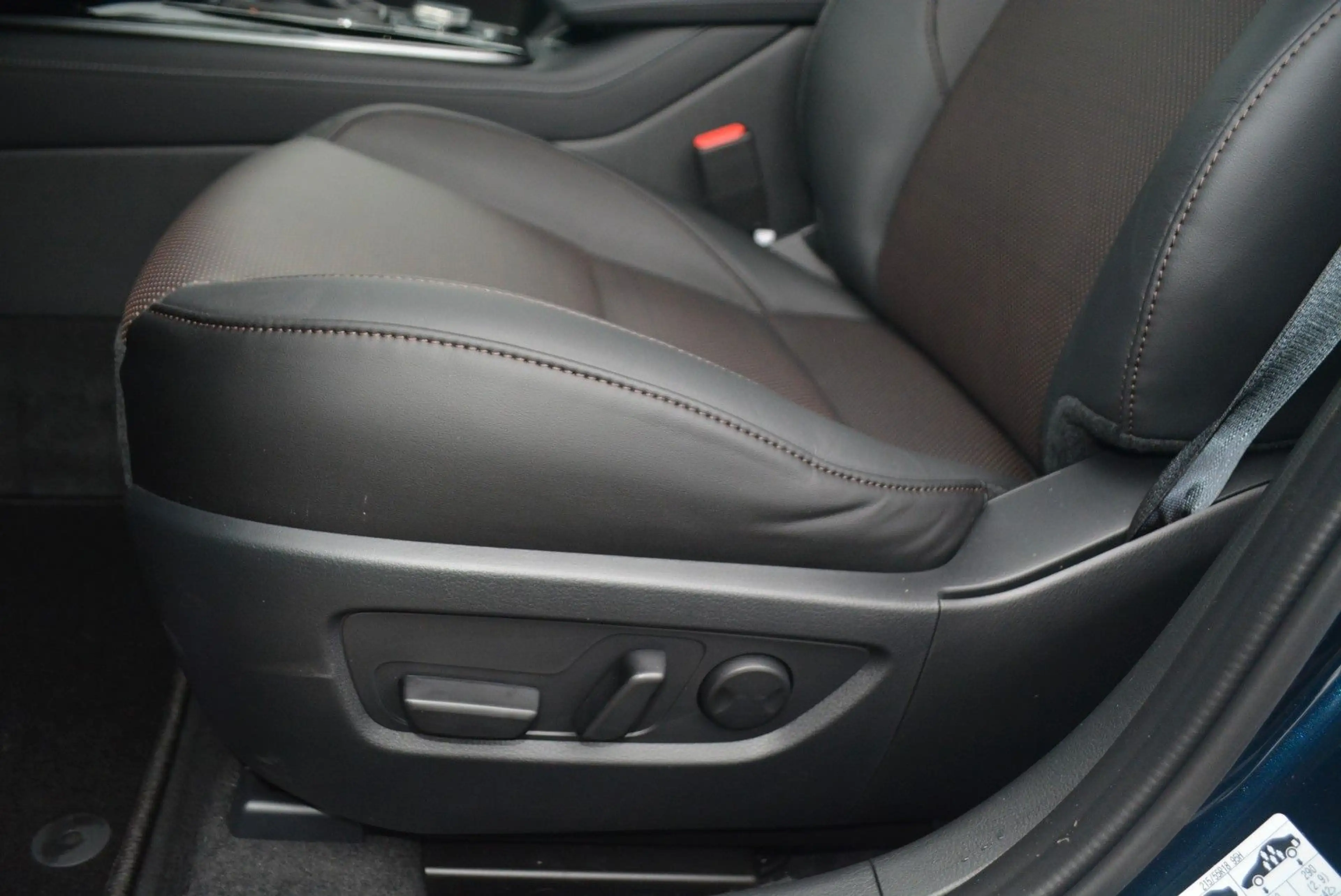 Mazda CX-30 Homura Plus 2027 LEDER 360° HUD BOSE... — photo 17