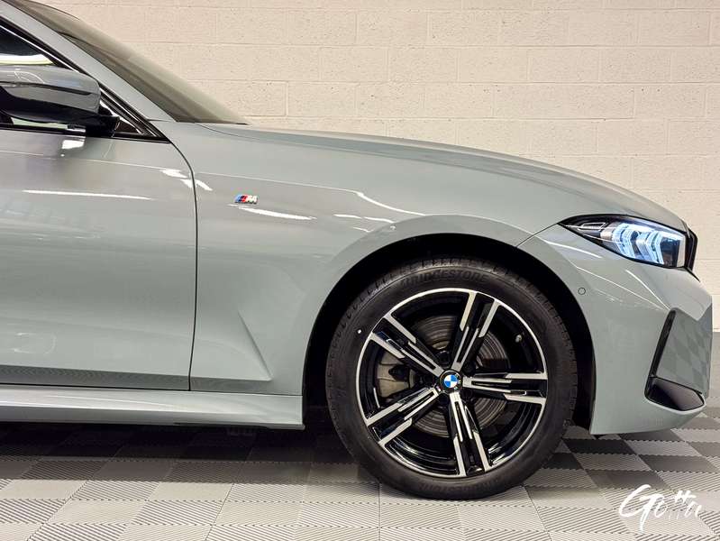 Photo du véhicule BMW 330