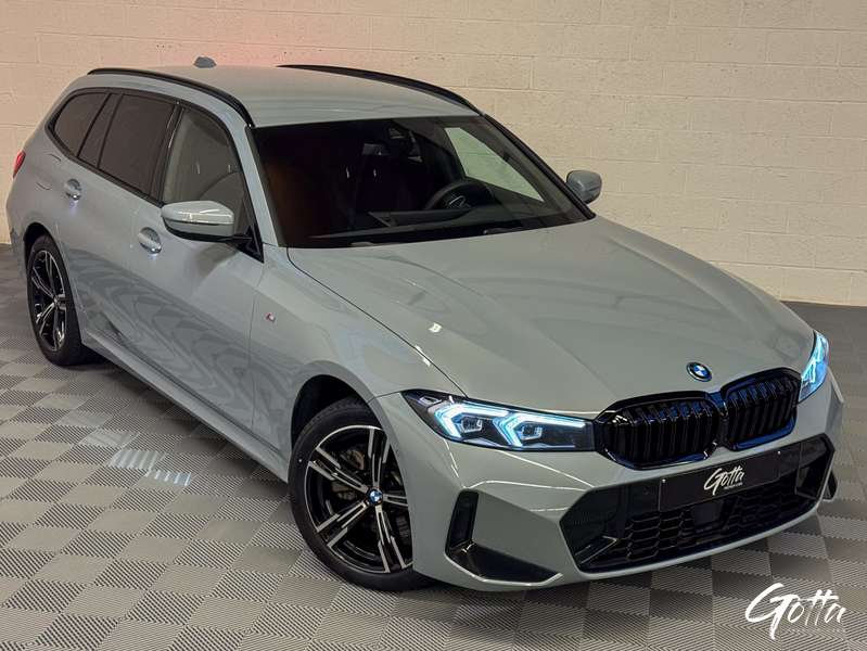 Photo du véhicule BMW 330