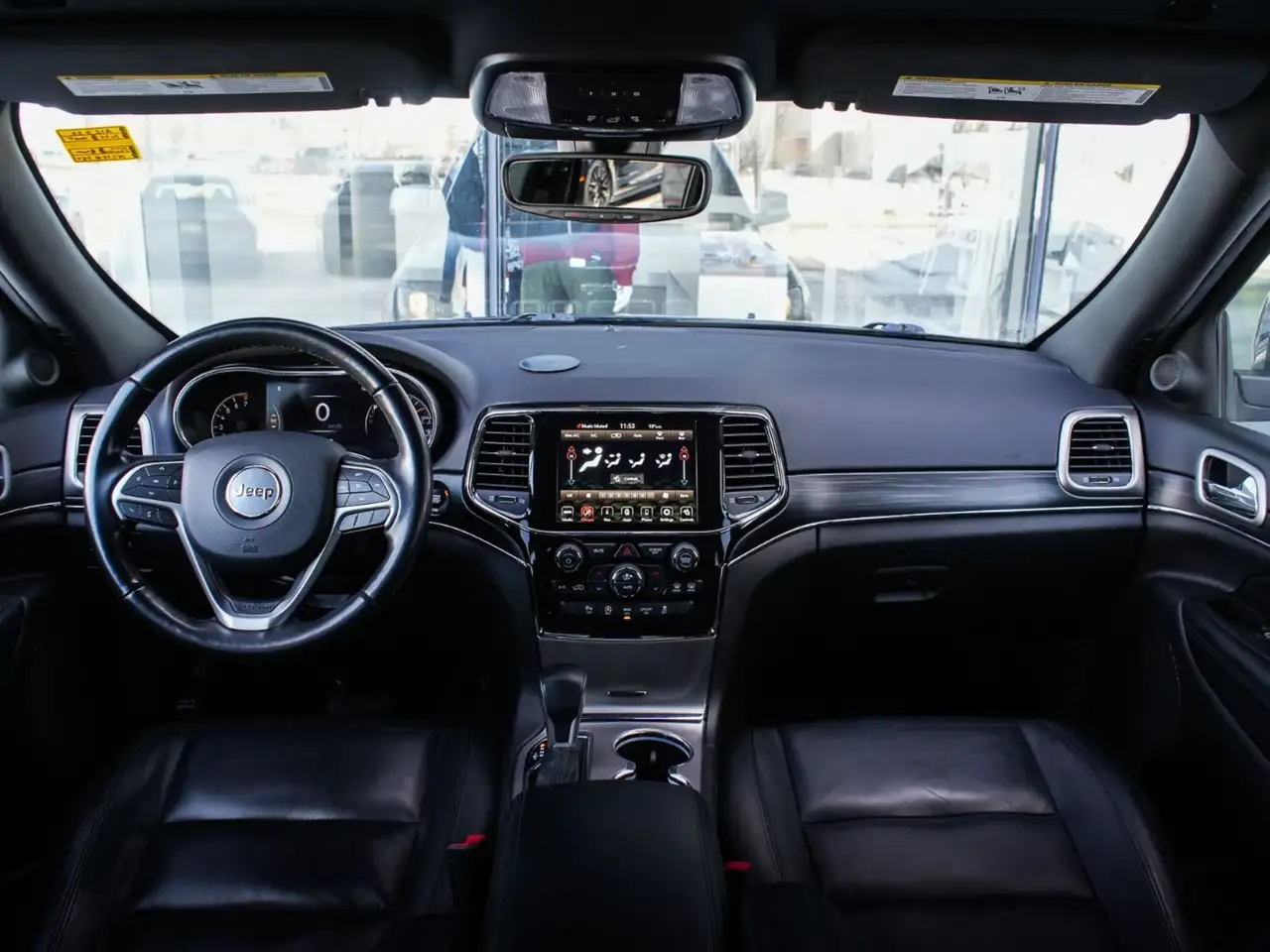 Jeep Grand Cherokee снимка Jeep Grand Cherokee