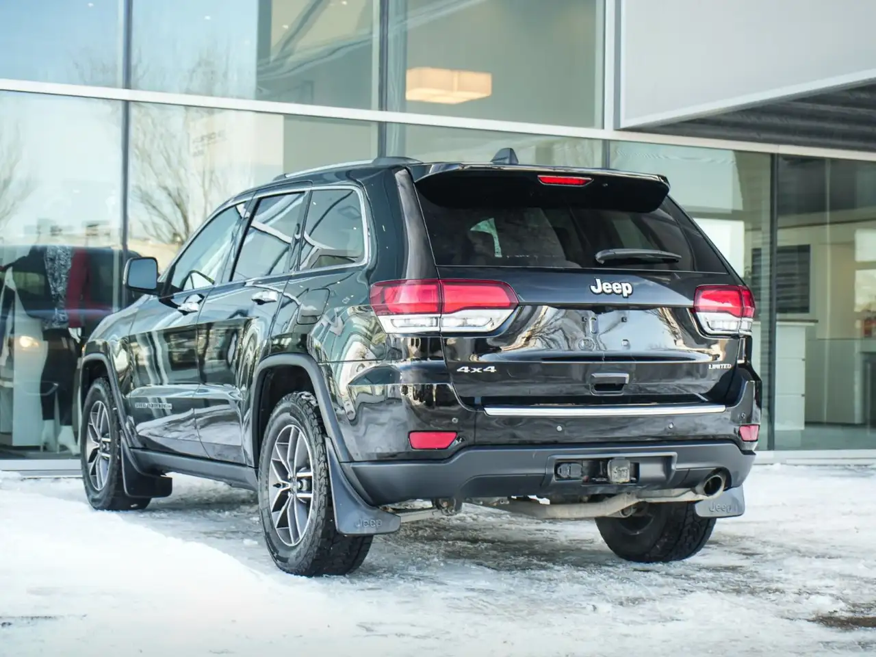 Jeep Grand Cherokee снимка Jeep Grand Cherokee