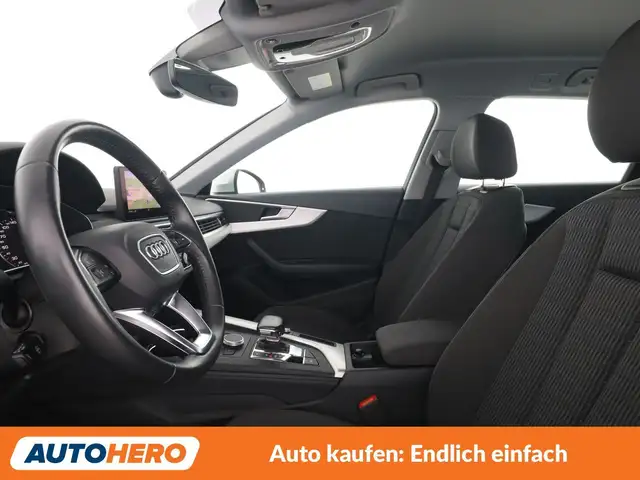 Audi A4 view 10