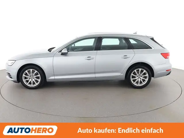 Audi A4 view 3