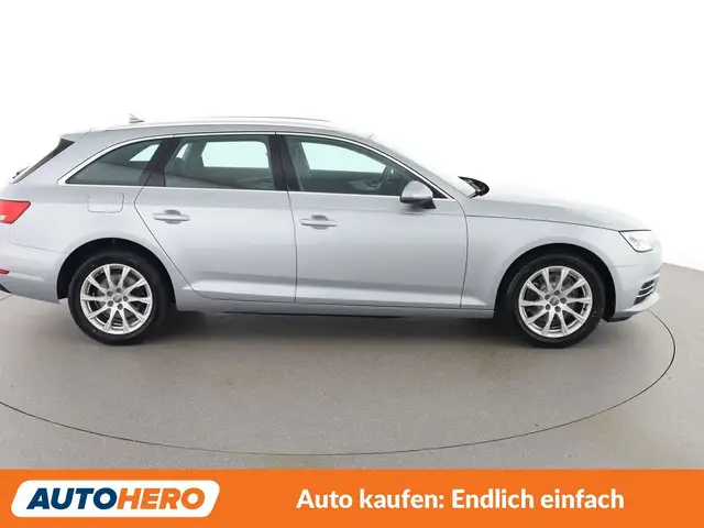 Audi A4 view 7