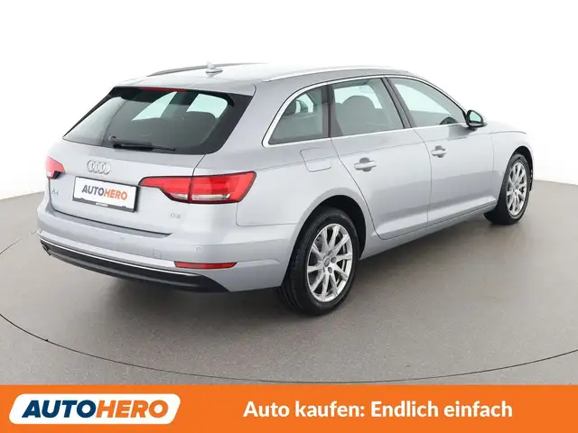 Audi A4 view 6