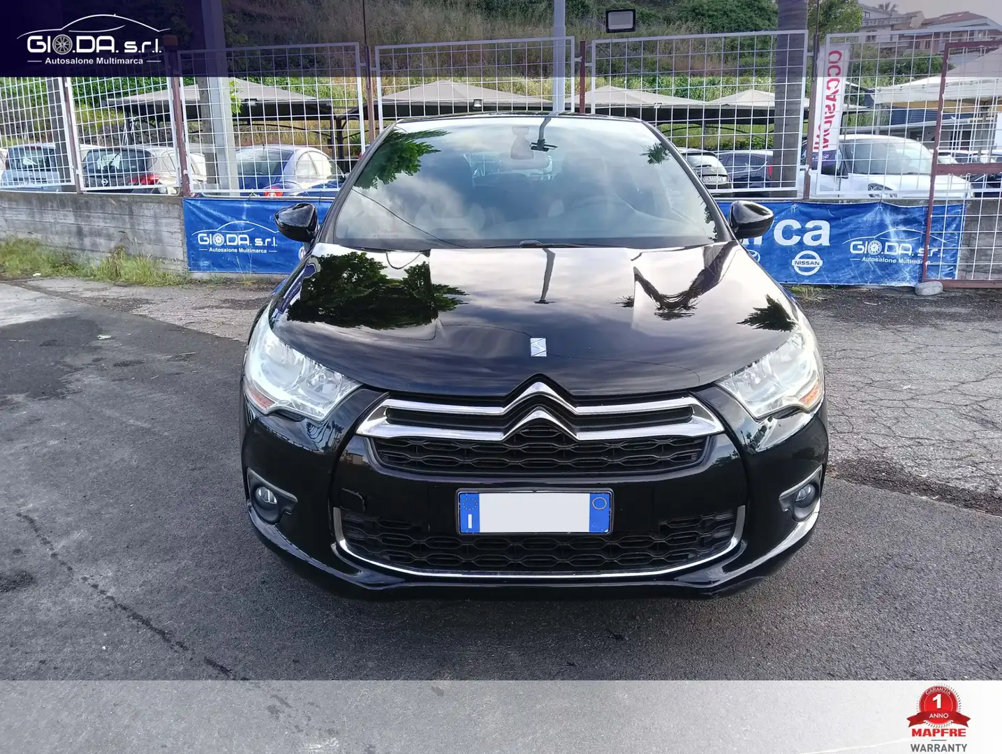 DS Automobiles DS 4 DS 4 1.6 e-HDi 115 ETG6 So Chic Noir - 2