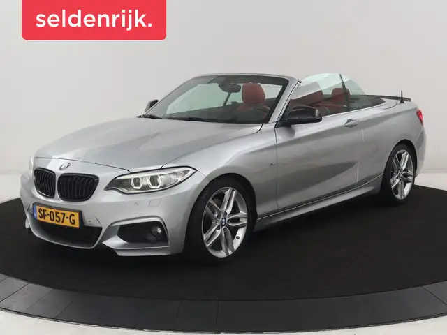 BMW 220 2-serie Cabrio 220i | M-sport | Leder | Stoelverwa