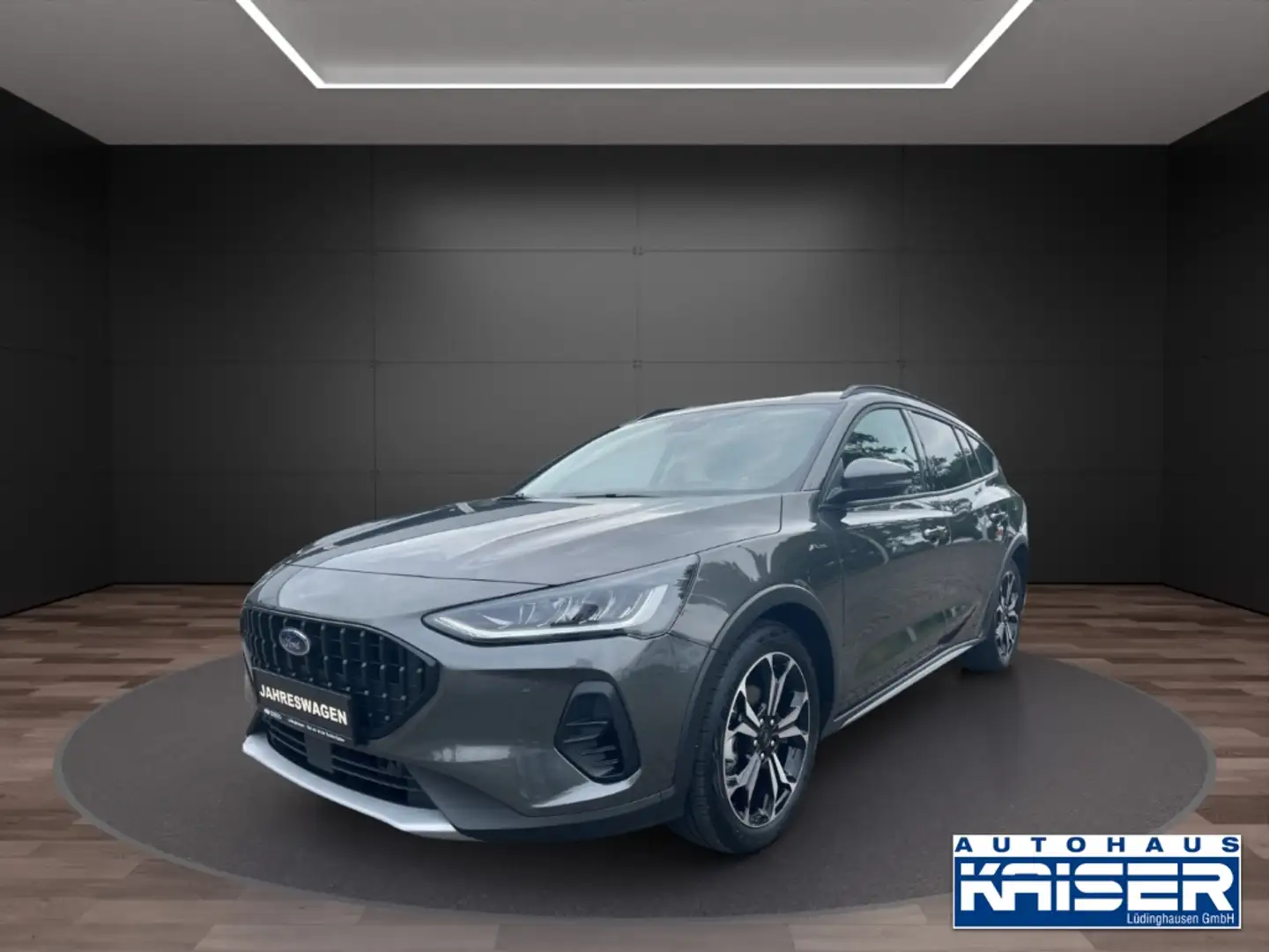 Ford Focus Turnier Active X  Navi 18 Zoll Kamera ACC Grau - 1