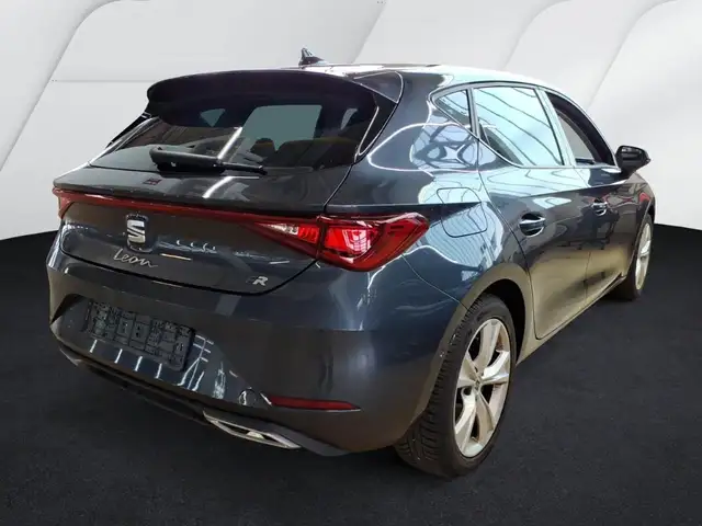 Seat Leon view 2