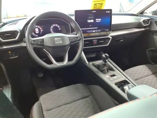 Seat Leon view 4