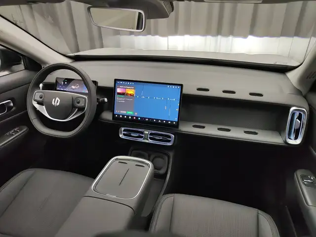 Leapmotor B10 view 4