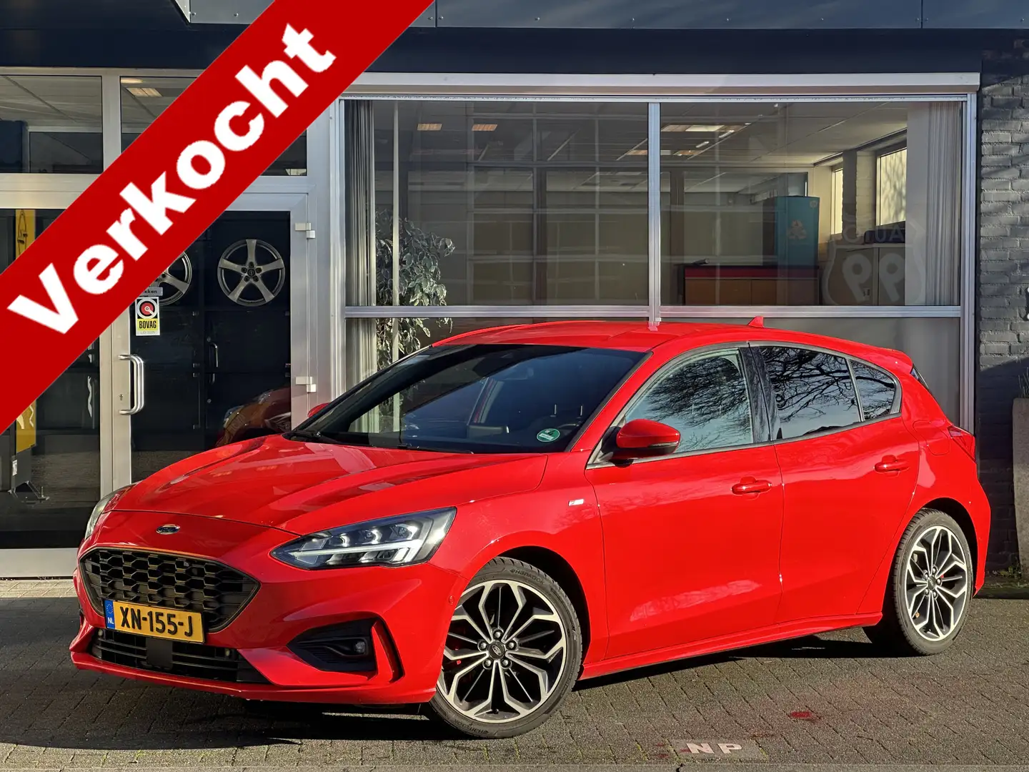Ford Focus 1.0 EcoBoost ST Line Business DAB / CLIMA /  CRUIS Rood - 1
