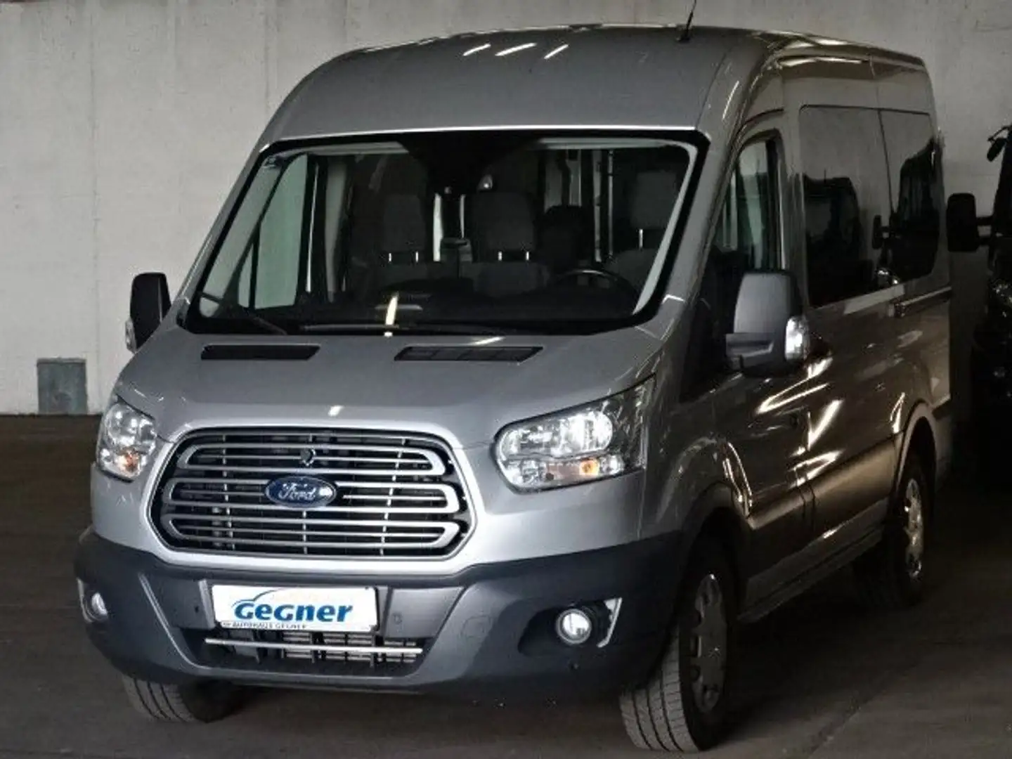 Ford Transit Kombi 330 L2H2 Autm. Trend Navi AHK 9-Si Silber - 2