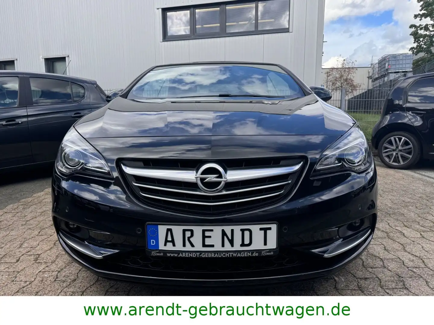 Opel Cascada Innovation *Bi-Xenon/Navi/PDC* Schwarz - 2