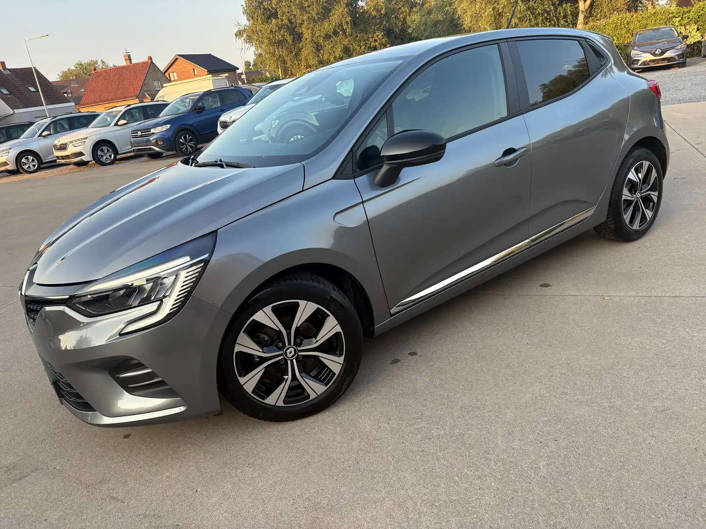 Renault Clio Clio TCe 90 EVOLUTION + Garantie Szary - 1