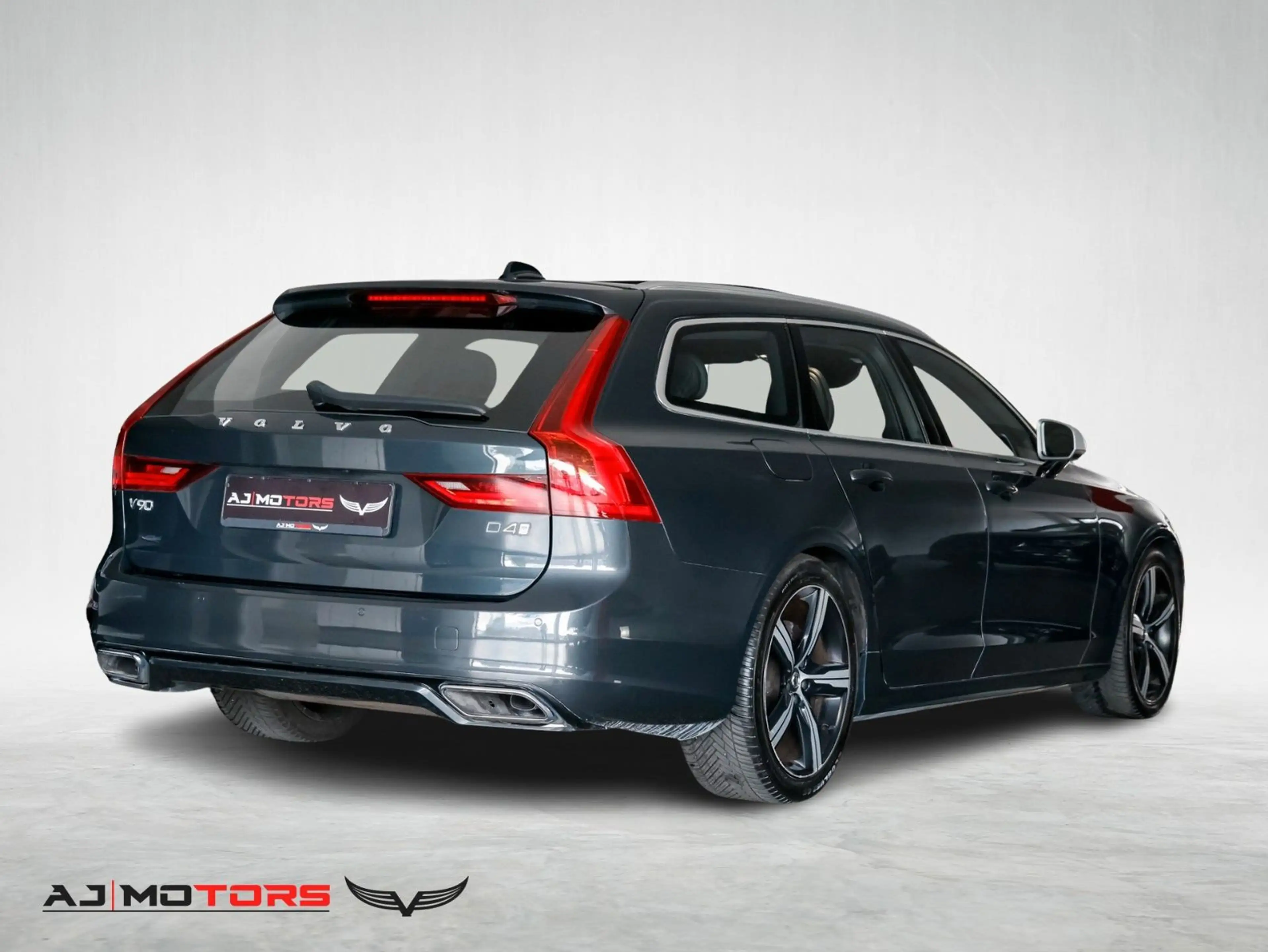 Volvo V90 R Design **VOLLAUSSTATTUNG** — photo 2
