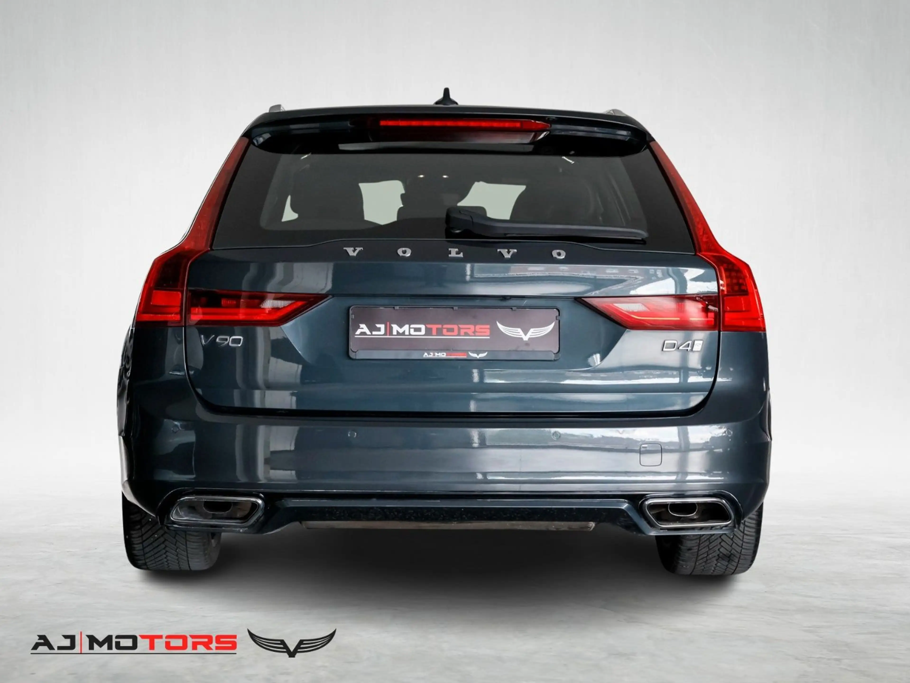 Volvo V90 R Design **VOLLAUSSTATTUNG** — photo 4