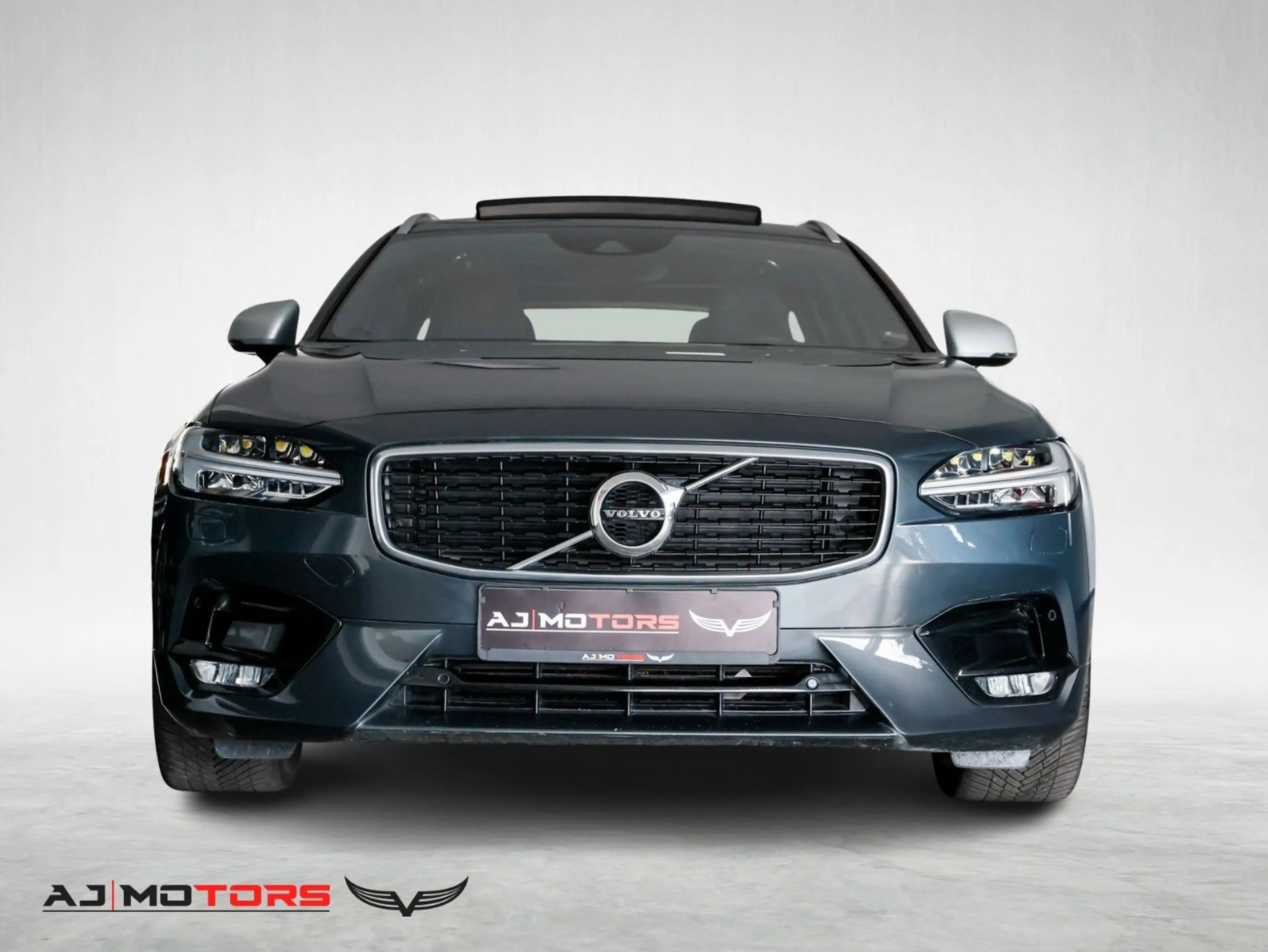 Volvo V90 R Design **VOLLAUSSTATTUNG** — photo 3