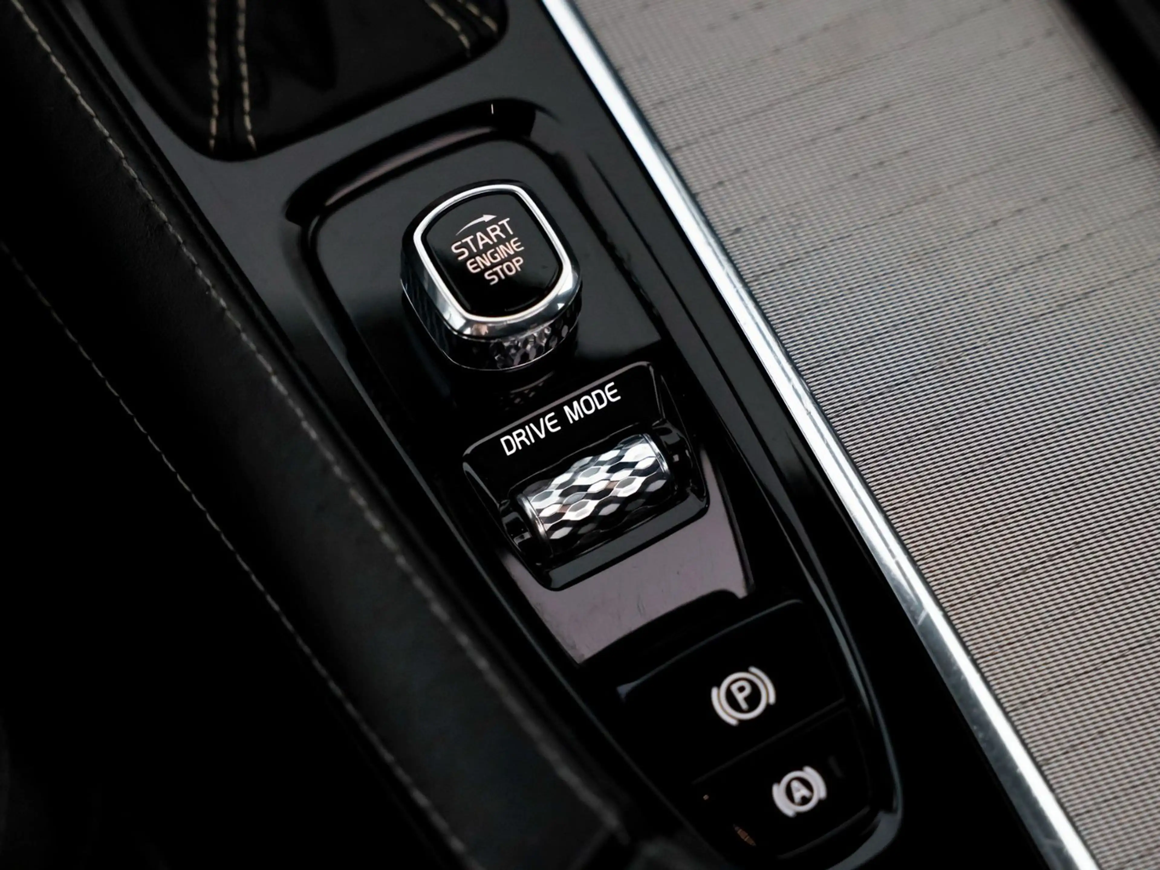 Volvo V90 R Design **VOLLAUSSTATTUNG** — photo 14