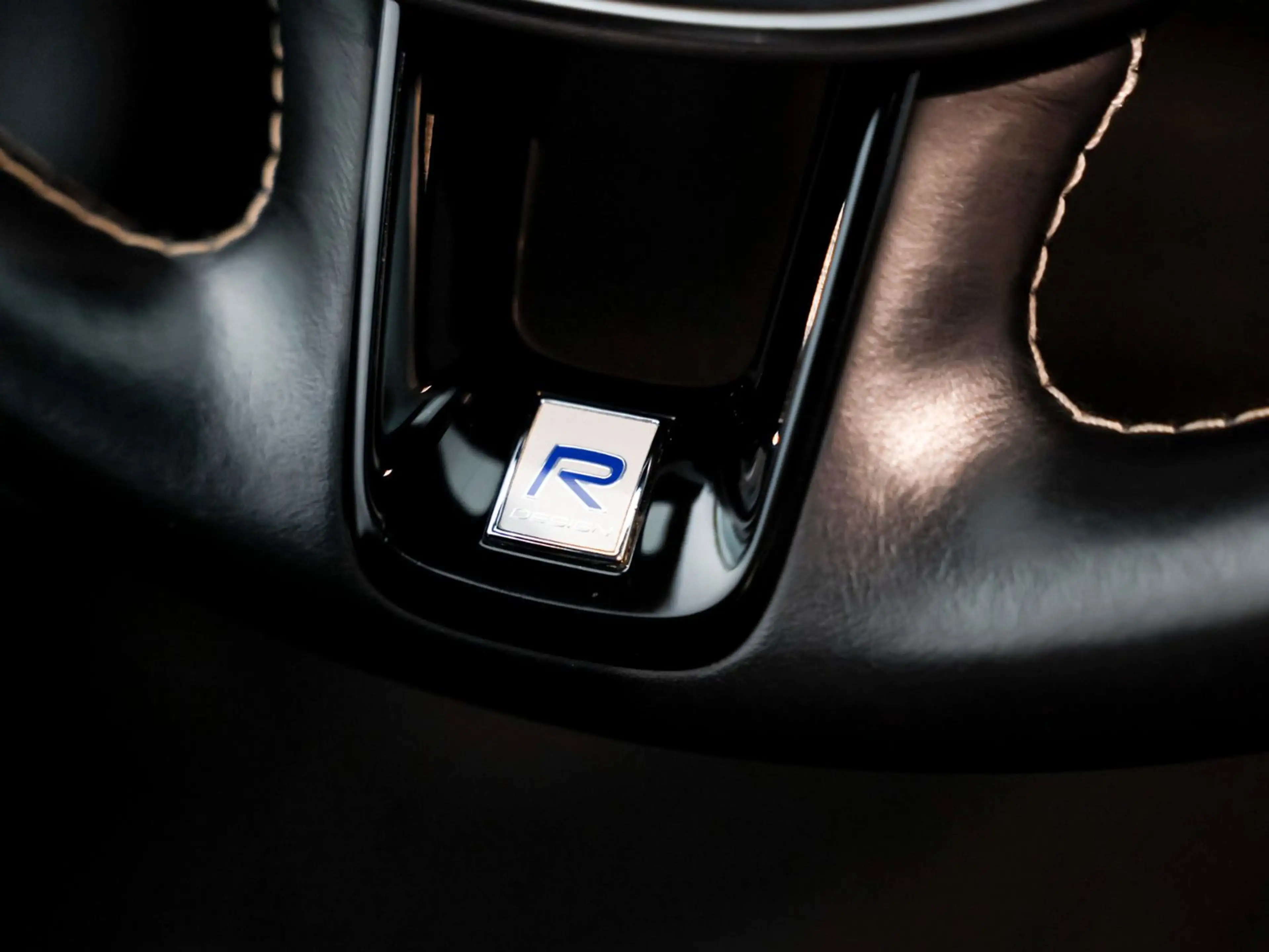 Volvo V90 R Design **VOLLAUSSTATTUNG** — photo 15
