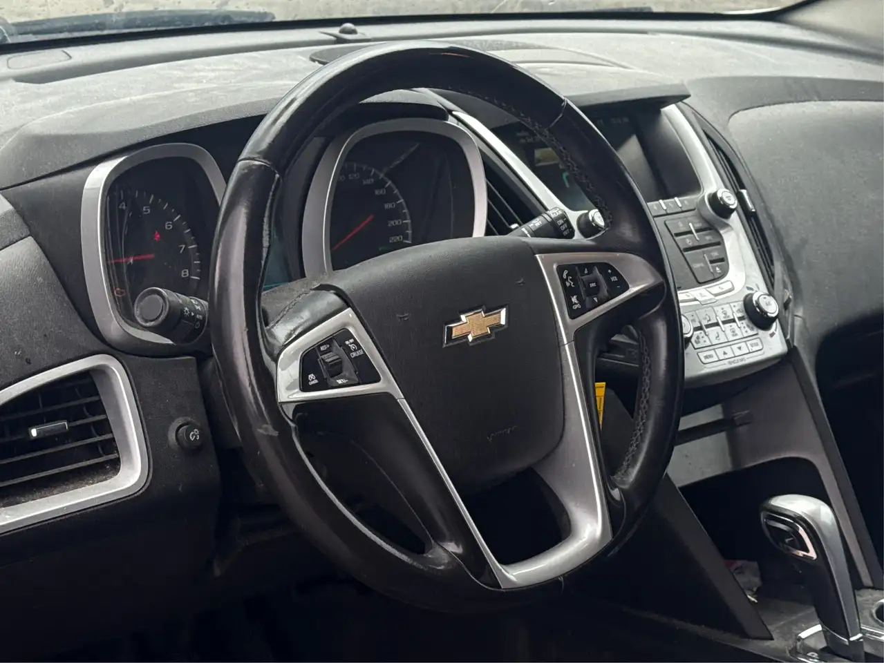 Chevrolet Equinox снимка Chevrolet Equinox