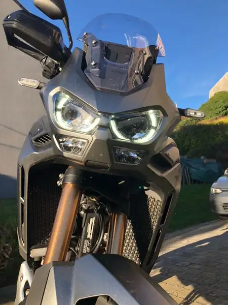 Honda CRF 1100 - foto 2