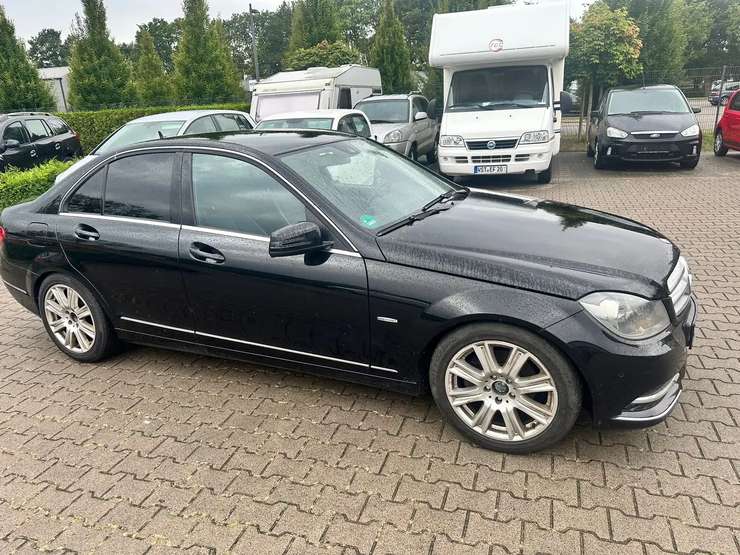Mercedes-Benz C 200 C 200 CDI BlueEfficiency Avantgarde Schwarz - 1