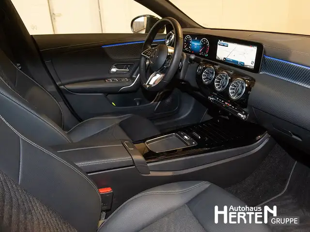 Mercedes-Benz CLA view 6