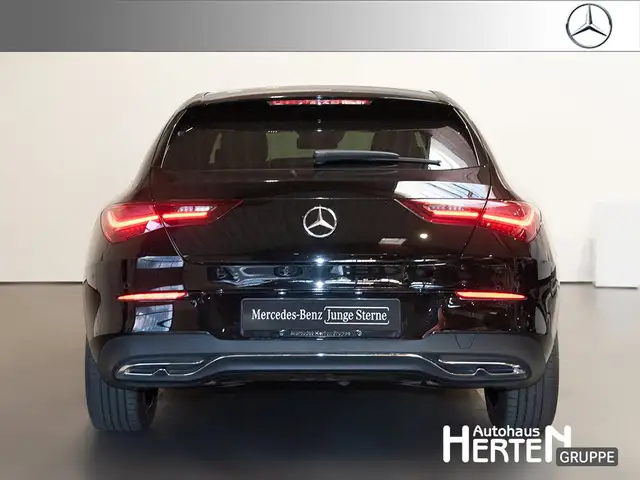 Mercedes-Benz CLA view 4