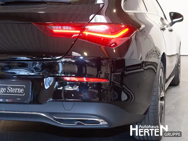 Mercedes-Benz CLA view 14