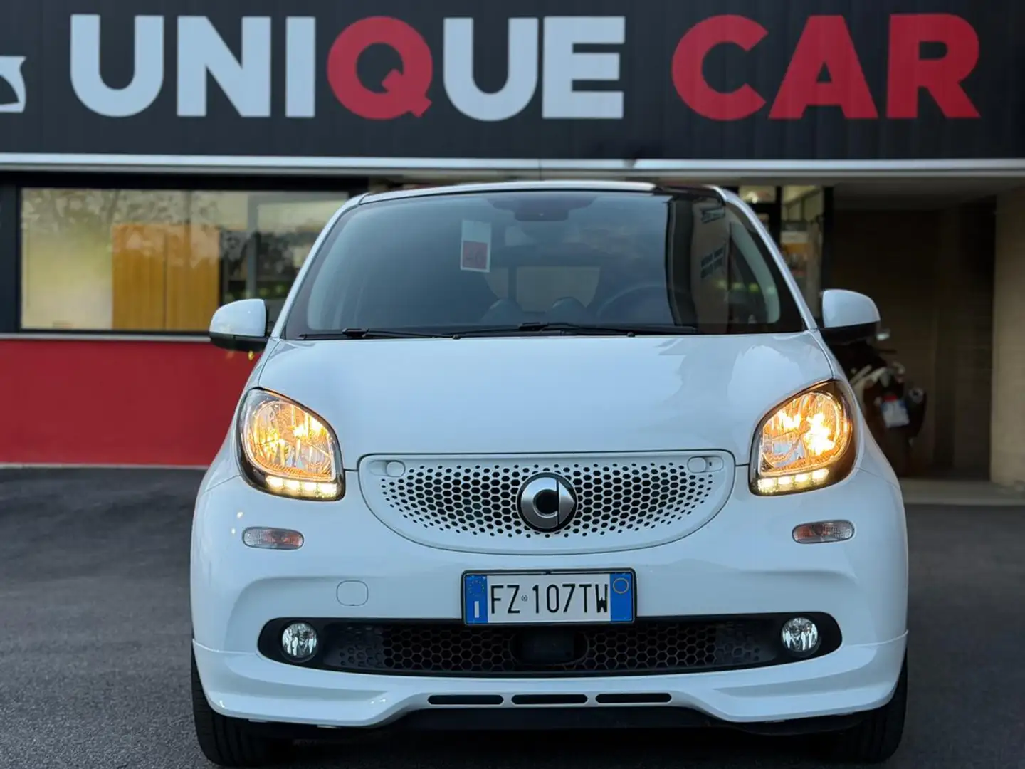 smart forFour 90 CV Turbo Passion TETTO (NESSUN VINCOLO) Bianco - 2