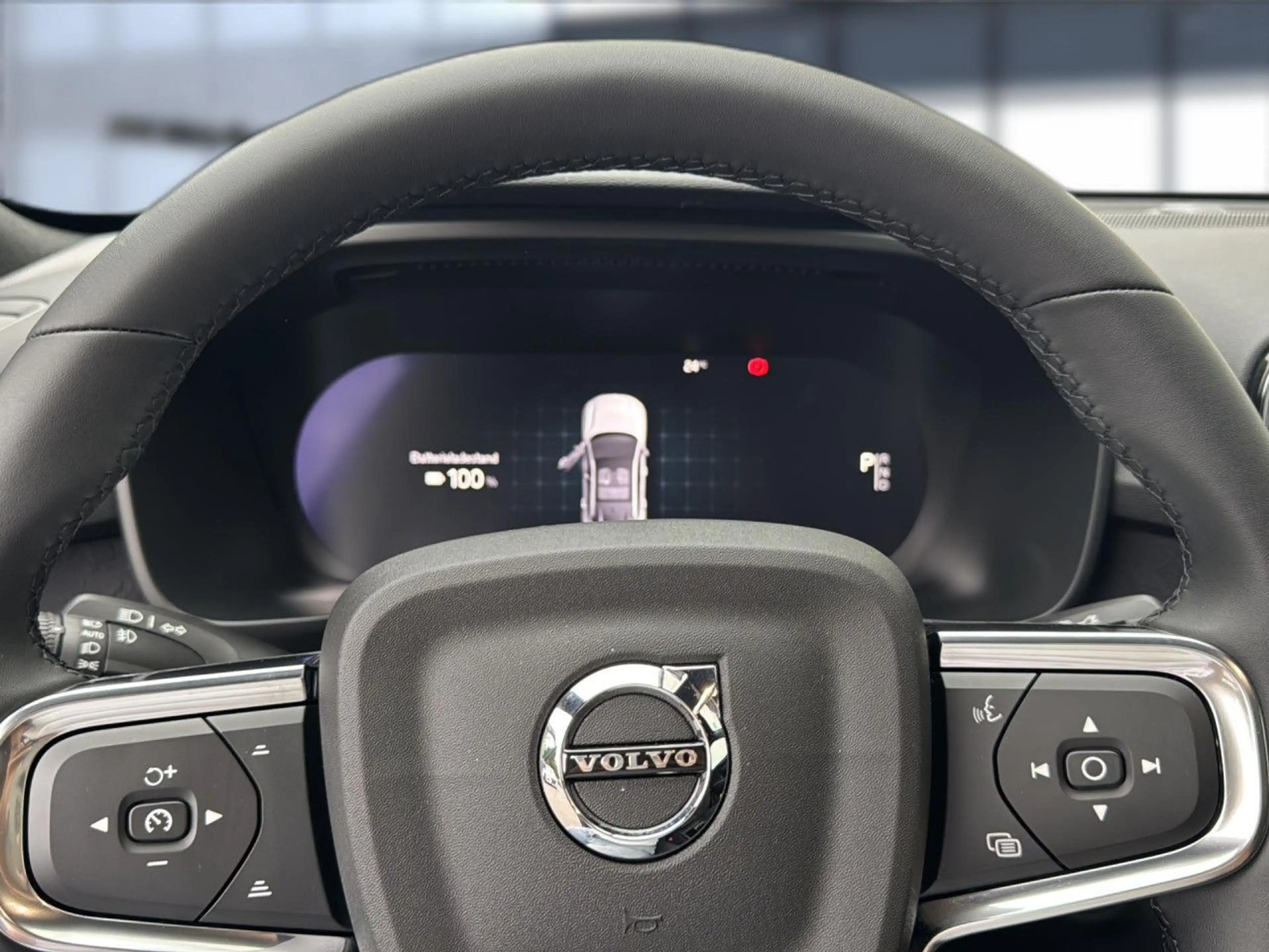Volvo C40 Ultimate Recharge Pure Electric 2WD Bluetooth — photo 14
