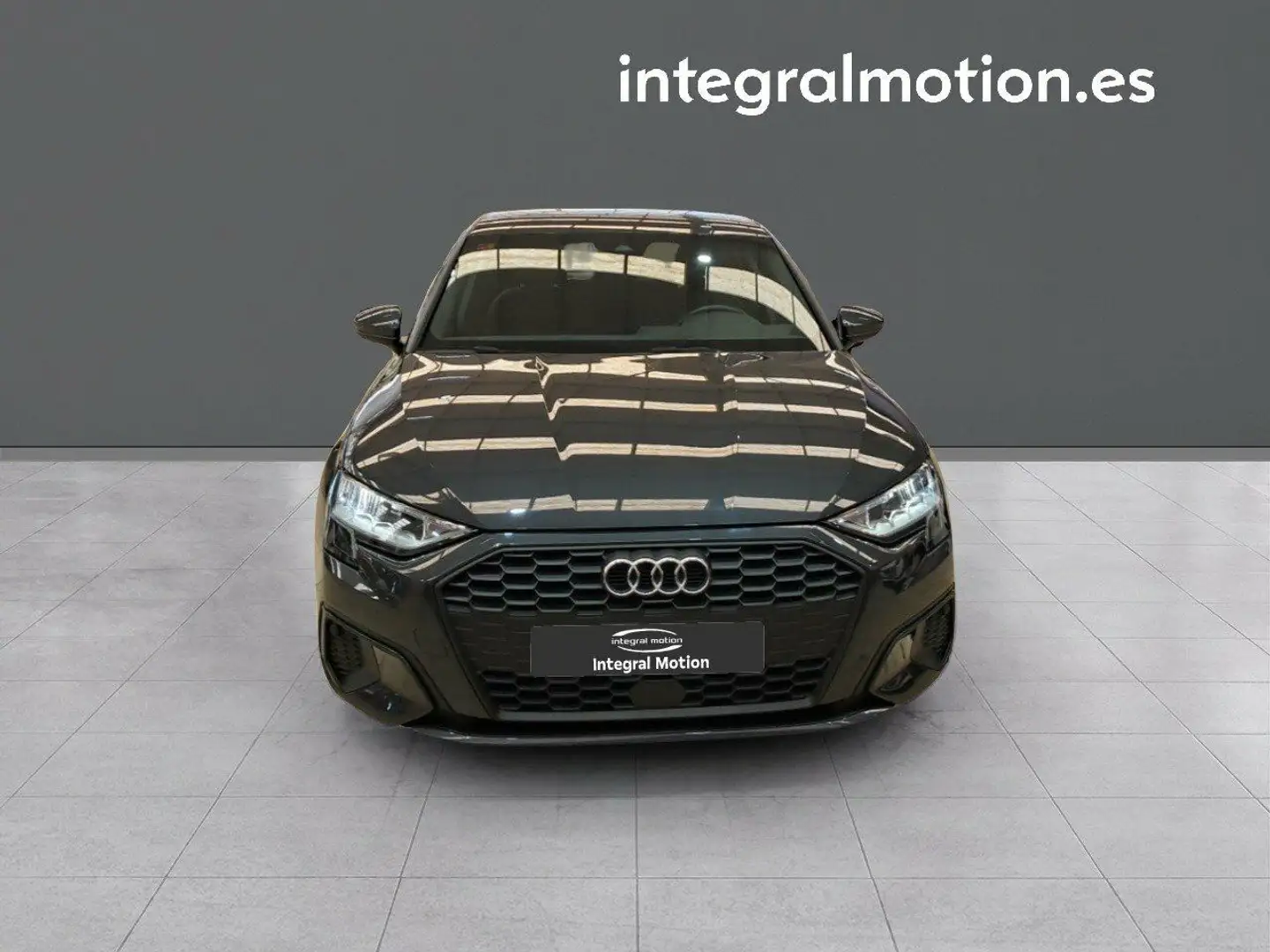 Audi A3 Sportback 30TDI Gris - 2