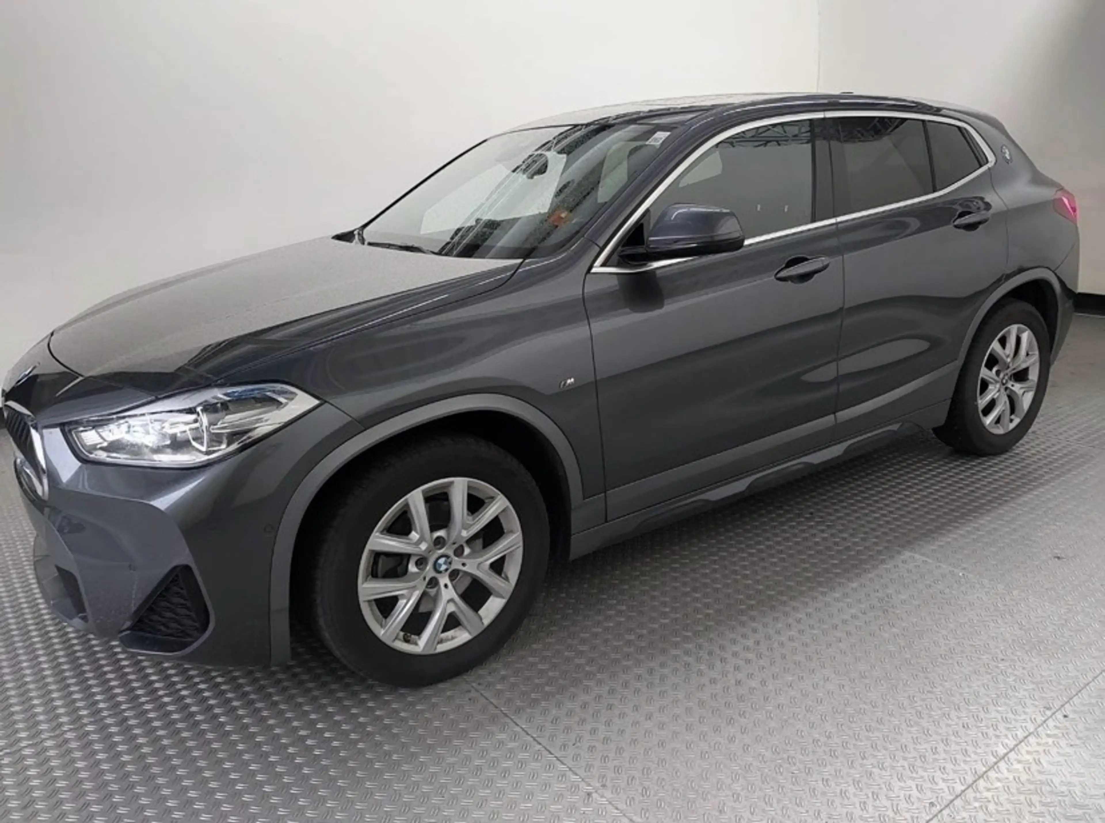 BMW X2 sDrive 18 i M Sport X — photo 2