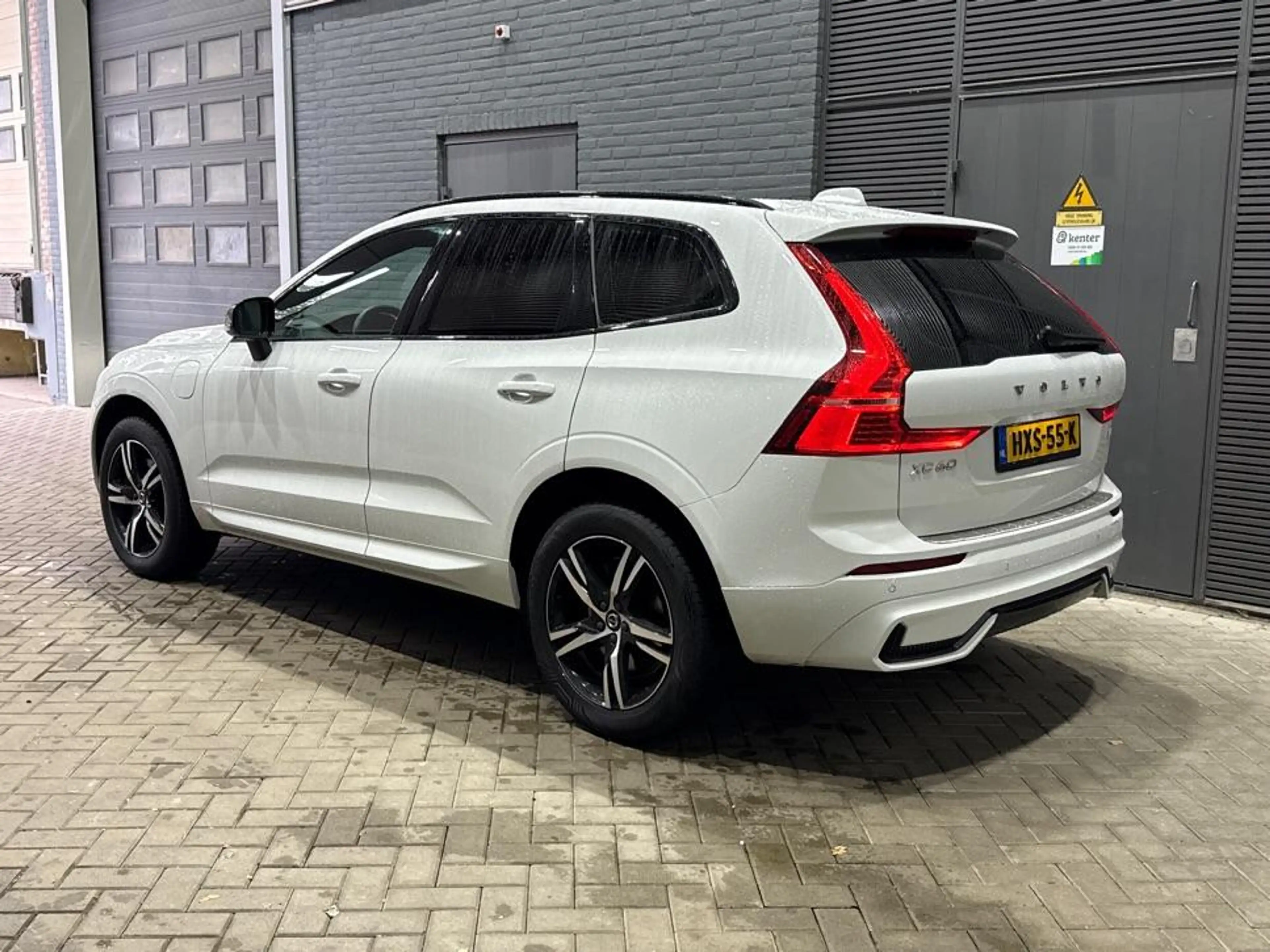 Volvo XC60 T6 R-Design | Long Range | Harman/Kardon | Panora — photo 3