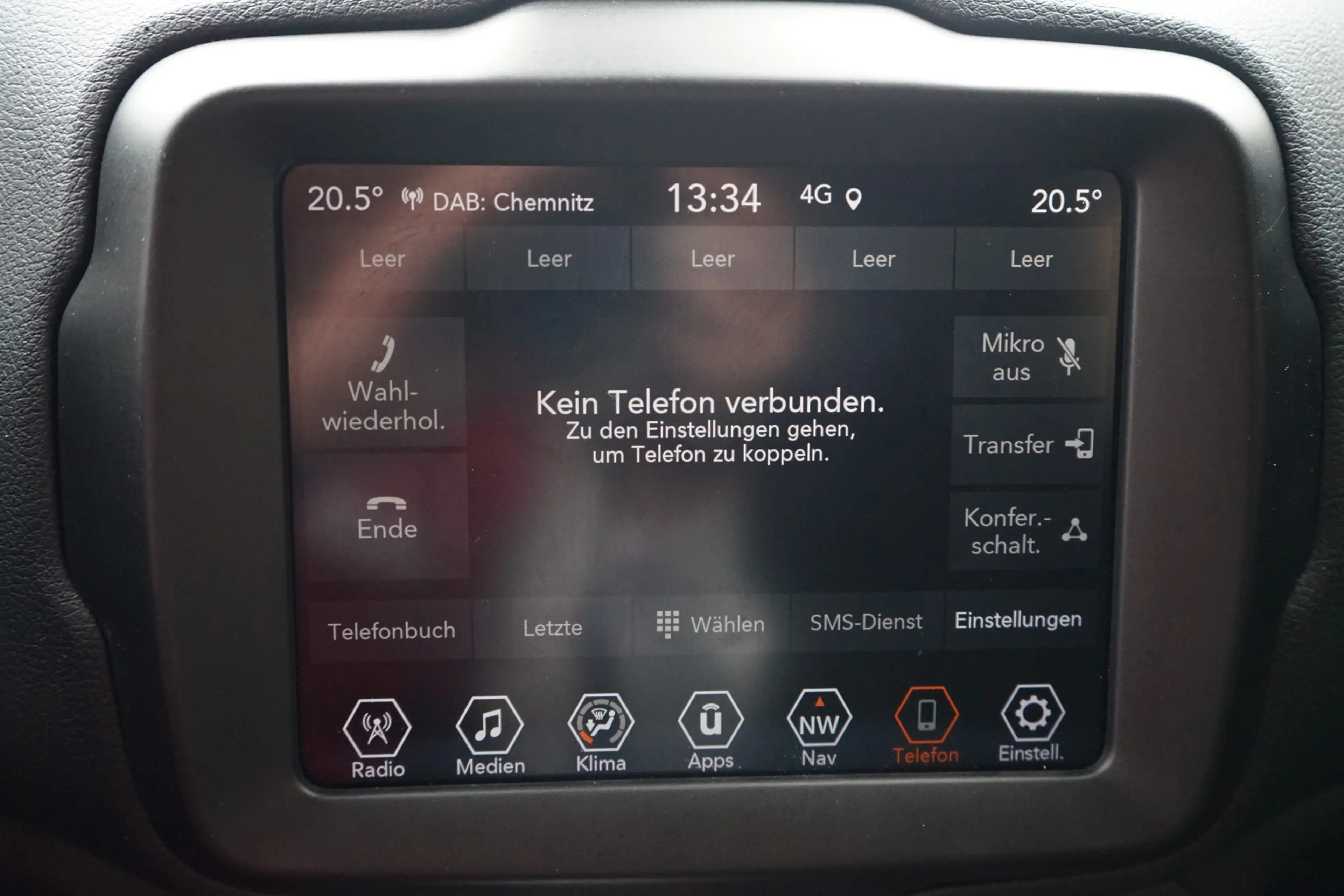Jeep Renegade 1.3 Limited FWD LED Tempomat PDC AHK — photo 14